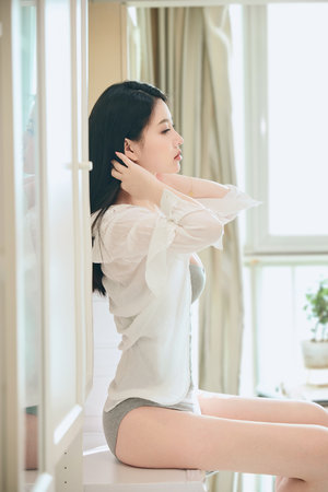 好紧好湿…女女少水水